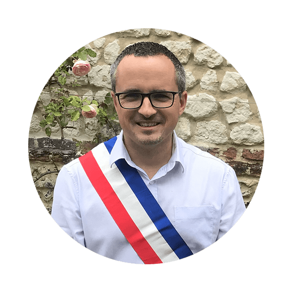 <p>Avec l'aide précieuse de tous les habitants de Tigny-Noyelle, l'équipe municipale met en œuvre des initiatives pour améliorer la qualité de vie dans notre village.<br /><br />Jérémy Pernak</p>